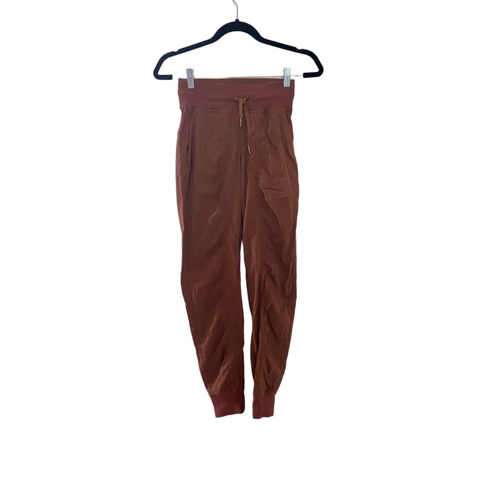 Lululemon Dance Studio Mid-Rise Jogger Full Length in Antique Copper sz 0
